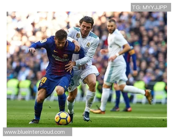 冰岛与克罗地亚角球对比分析及比赛战术探讨